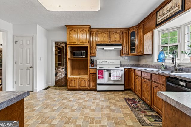 2229 Highway 98 E, Danielsville, GA 30633