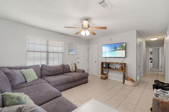 617 Schneider Drive, Fort Walton Beach, FL 32547