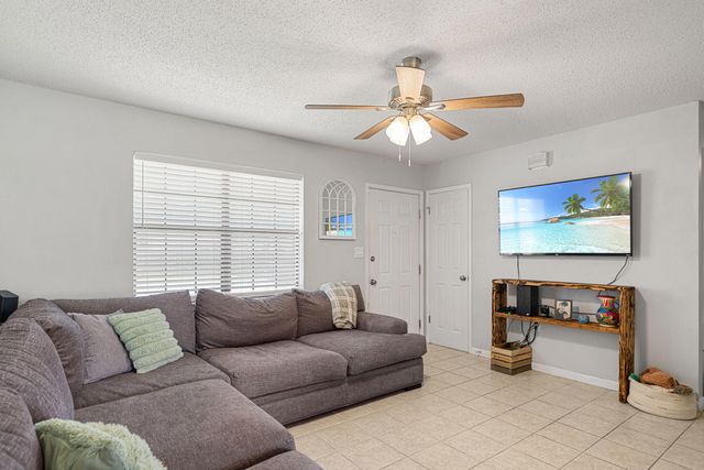 617 Schneider Drive, Fort Walton Beach, FL 32547