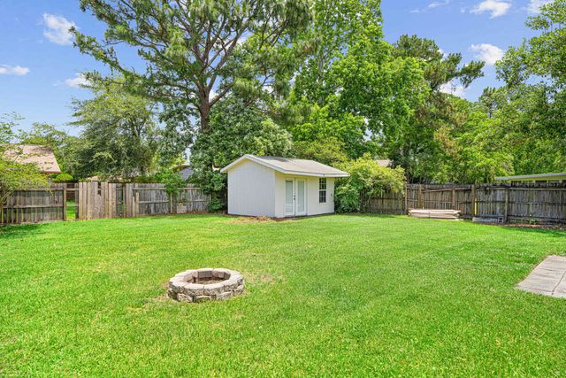 617 Schneider Drive, Fort Walton Beach, FL 32547