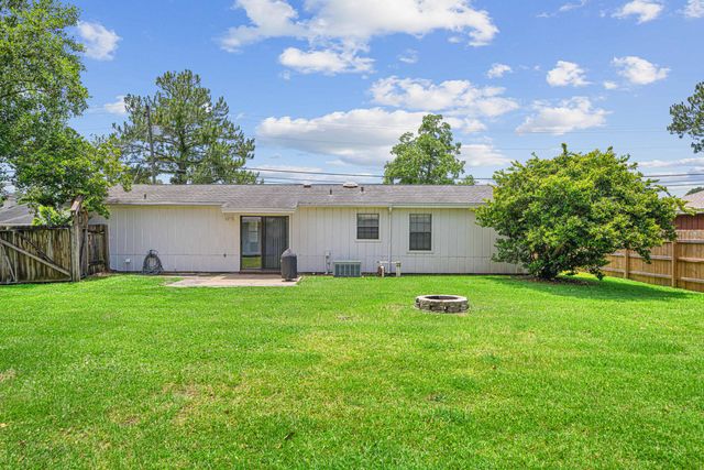 617 Schneider Drive, Fort Walton Beach, FL 32547