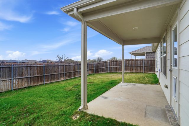 6049 Misty Breeze Drive, Fort Worth, TX 76179