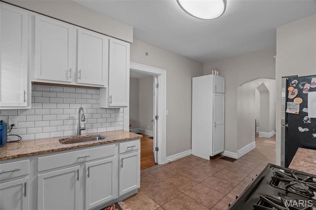 4147 Beethoven Avenue, St Louis, MO 63116