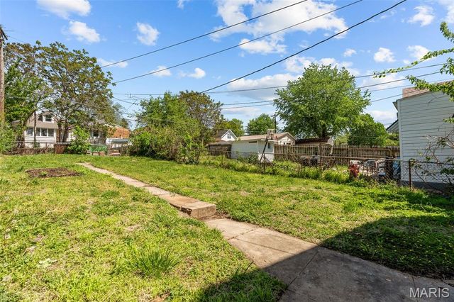 4147 Beethoven Avenue, St Louis, MO 63116