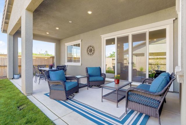 1756 Red Lake Way, Lincoln, CA 95648