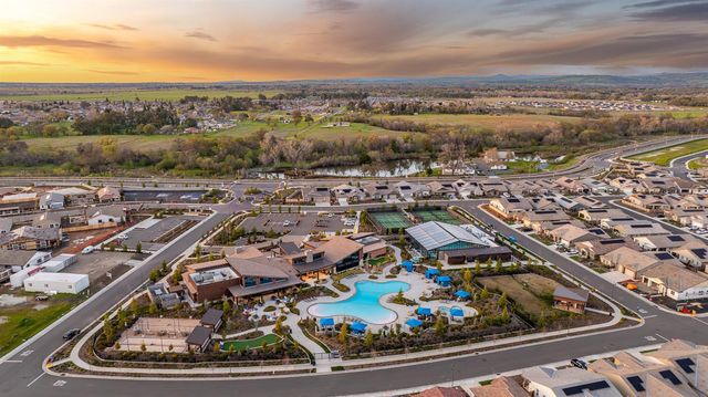 1756 Red Lake Way, Lincoln, CA 95648