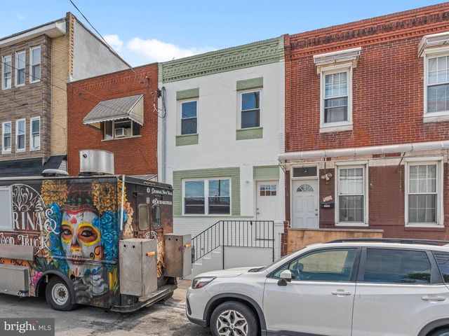 2005 S 9TH ST, Philadelphia, PA 19148