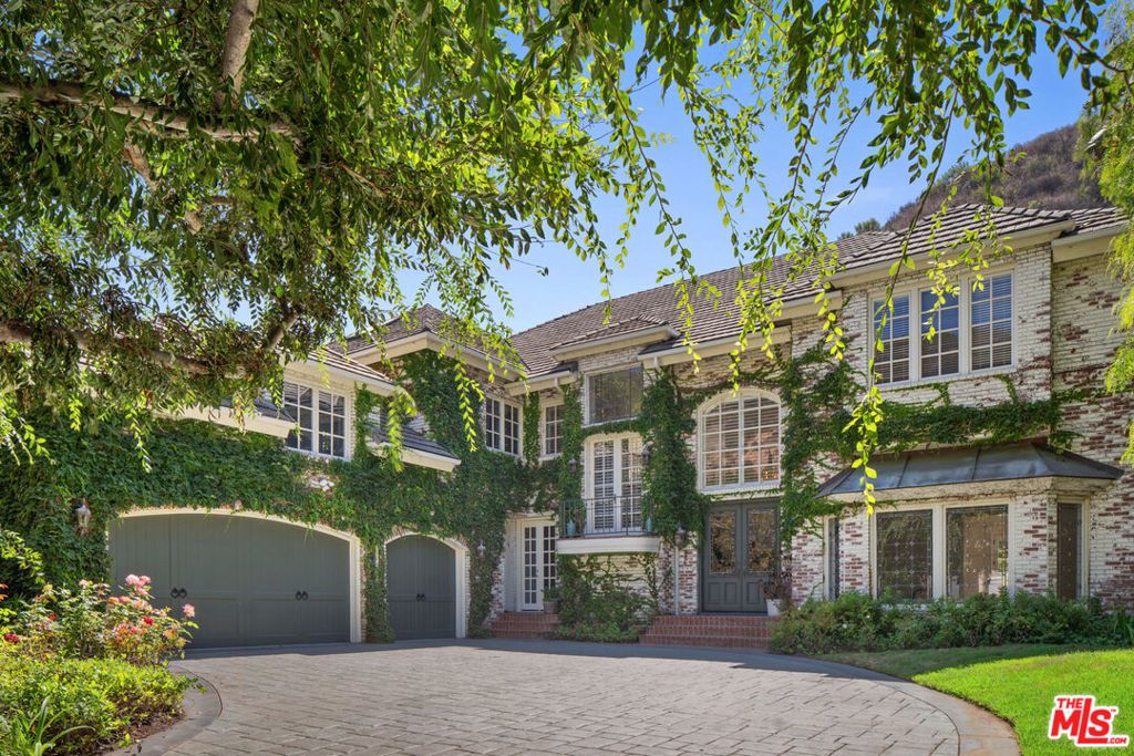 1481 Bienveneda Avenue, Pacific Palisades, CA 90272 — exterior