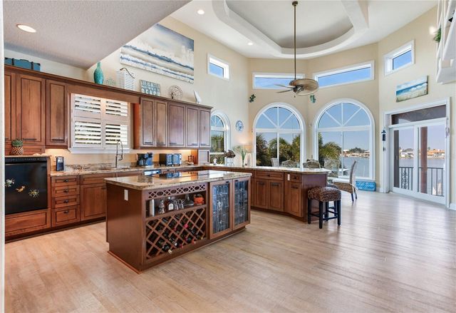 16480 REDINGTON DRIVE, Redington Beach, FL 33708