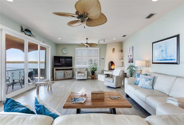 16480 REDINGTON DRIVE, Redington Beach, FL 33708