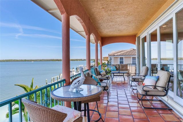 16480 REDINGTON DRIVE, Redington Beach, FL 33708