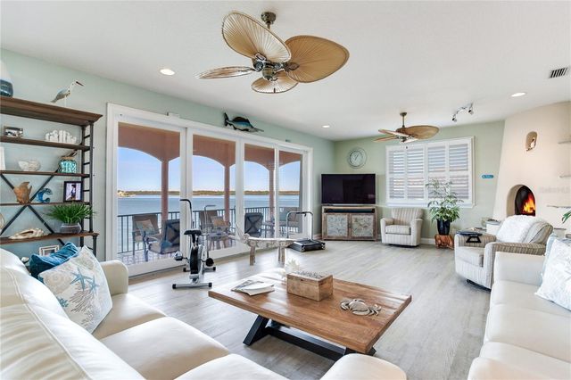 16480 REDINGTON DRIVE, Redington Beach, FL 33708