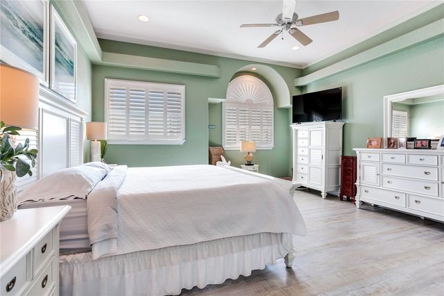 16480 REDINGTON DRIVE, Redington Beach, FL 33708