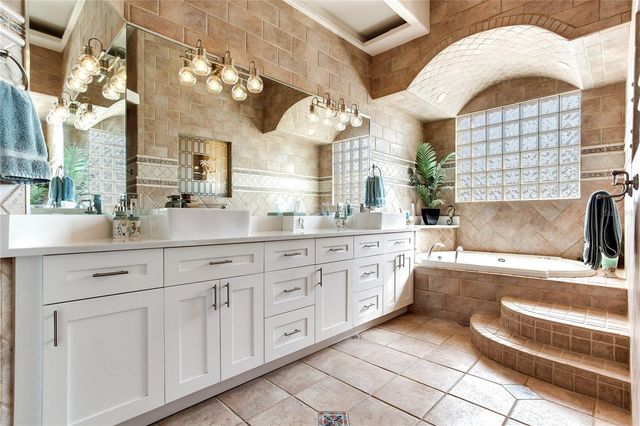 16480 REDINGTON DRIVE, Redington Beach, FL 33708