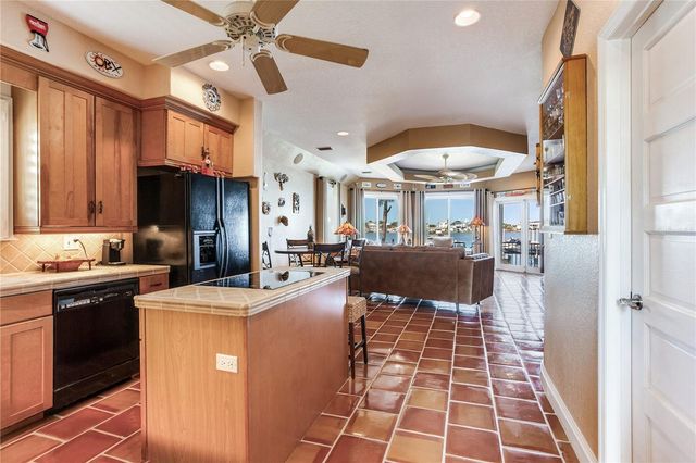 16480 REDINGTON DRIVE, Redington Beach, FL 33708