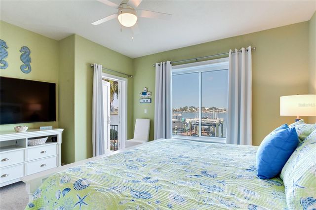 16480 REDINGTON DRIVE, Redington Beach, FL 33708