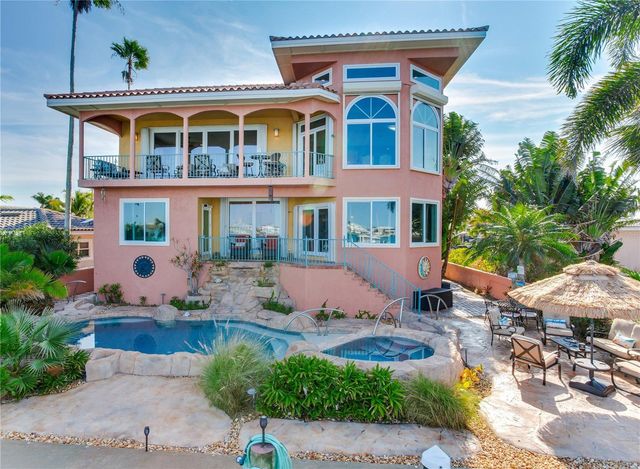 16480 REDINGTON DRIVE, Redington Beach, FL 33708