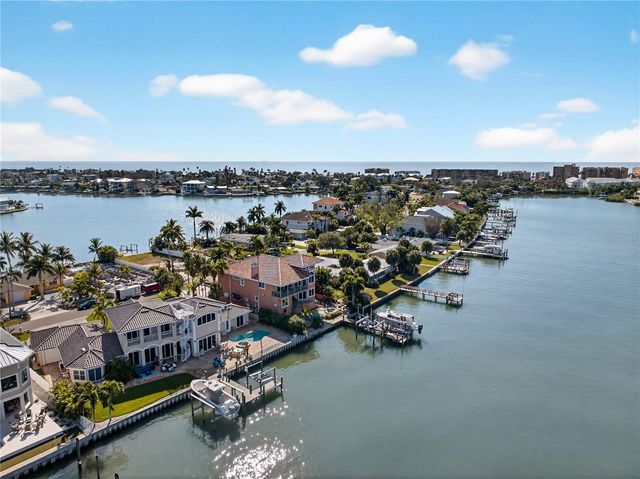 16480 REDINGTON DRIVE, Redington Beach, FL 33708