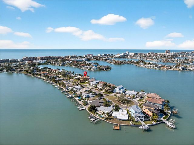 16480 REDINGTON DRIVE, Redington Beach, FL 33708