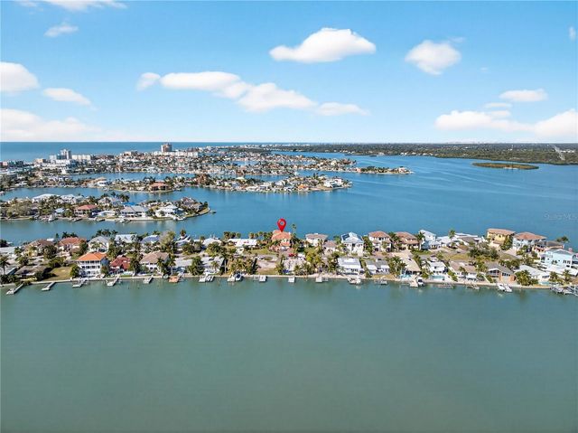 16480 REDINGTON DRIVE, Redington Beach, FL 33708