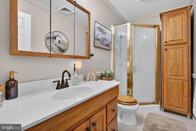 165 APRIL LN, Dallastown, PA 17313
