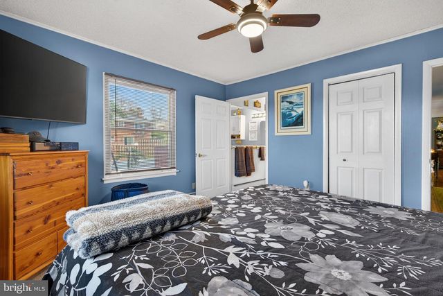 165 APRIL LN, Dallastown, PA 17313