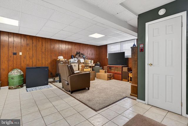 165 APRIL LN, Dallastown, PA 17313