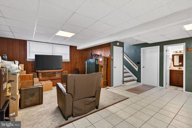 165 APRIL LN, Dallastown, PA 17313