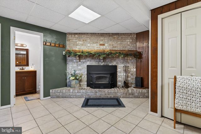 165 APRIL LN, Dallastown, PA 17313