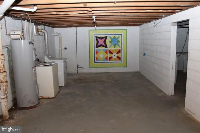 333 W 2ND ST, Waynesboro, PA 17268