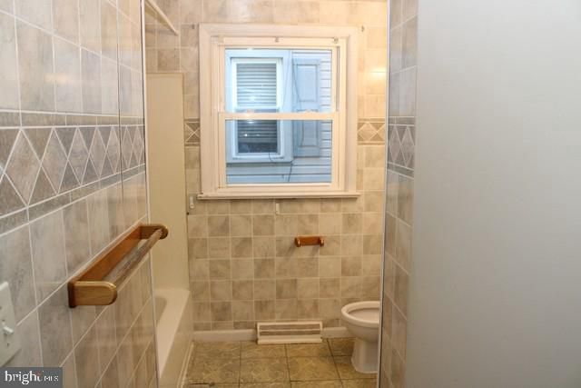 333 W 2ND ST, Waynesboro, PA 17268