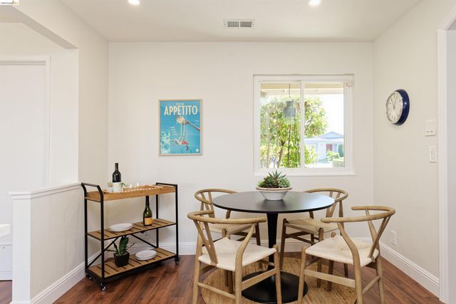 983 Seascape Cir, Rodeo, CA 94572