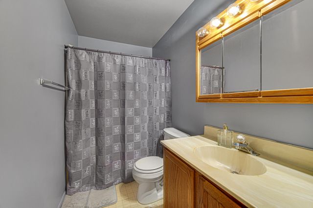 9931 Tyler Street, Crown Point, IN 46307