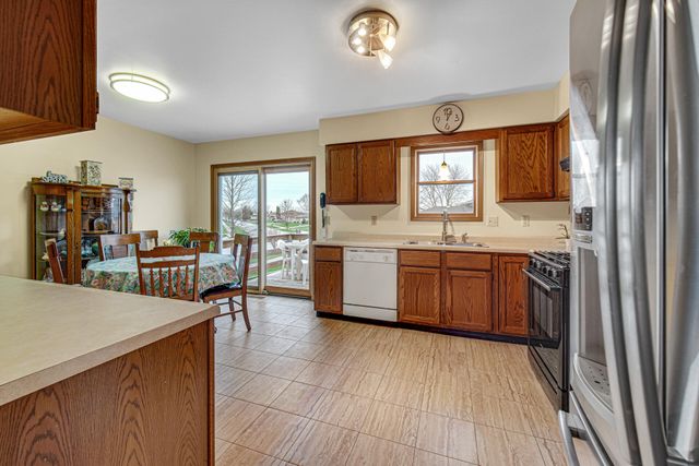 9931 Tyler Street, Crown Point, IN 46307