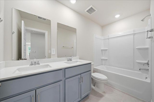 102 Gibbon Way, Gray Court, SC 29645