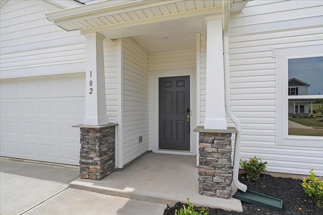 102 Gibbon Way, Gray Court, SC 29645