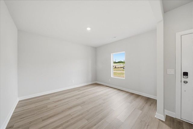 102 Gibbon Way, Gray Court, SC 29645