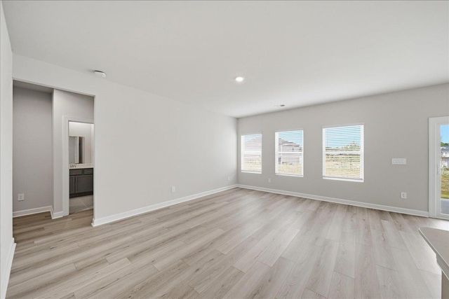 102 Gibbon Way, Gray Court, SC 29645