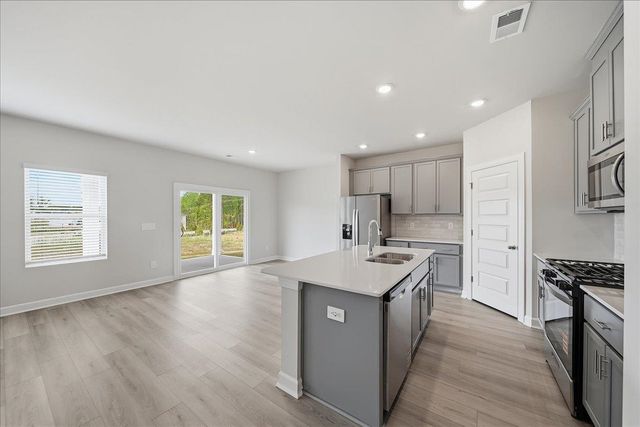 102 Gibbon Way, Gray Court, SC 29645