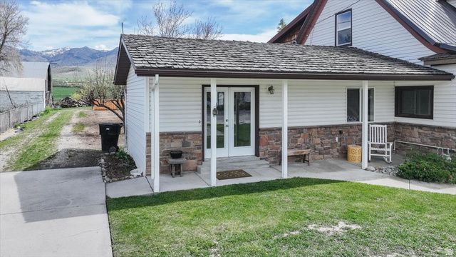 24 N 300 E, Franklin, ID 83237