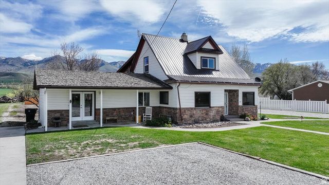 24 N 300 E, Franklin, ID 83237
