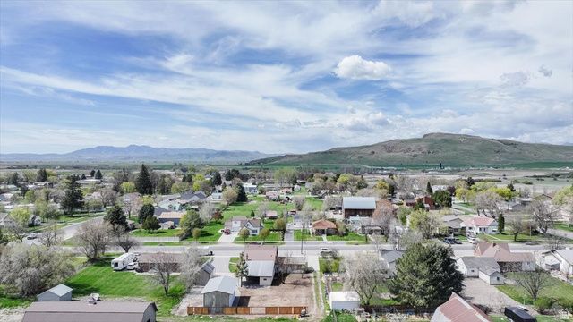 24 N 300 E, Franklin, ID 83237