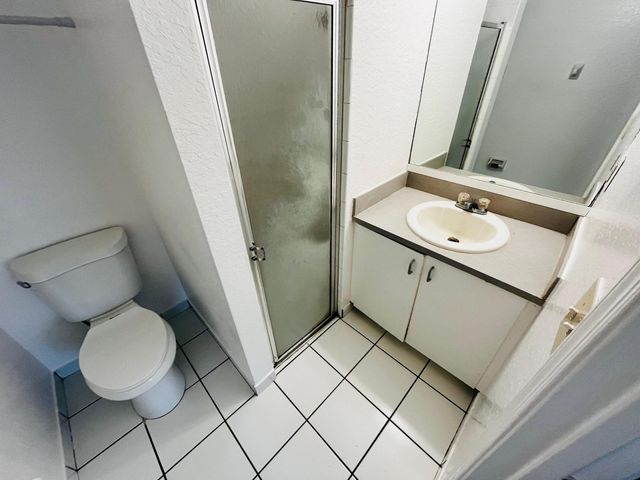 13711 Yarmouth Court, Wellington, FL 33414