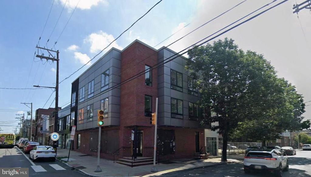 2001 FRANKFORD AVE, Philadelphia, PA 19125 — photo 2