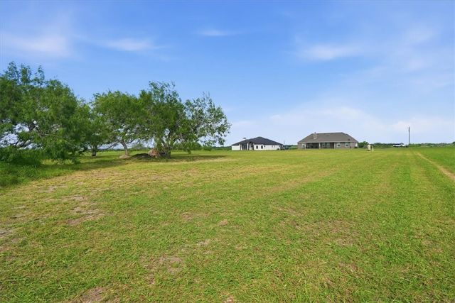 291 Kana Road, Sandia, TX 78383