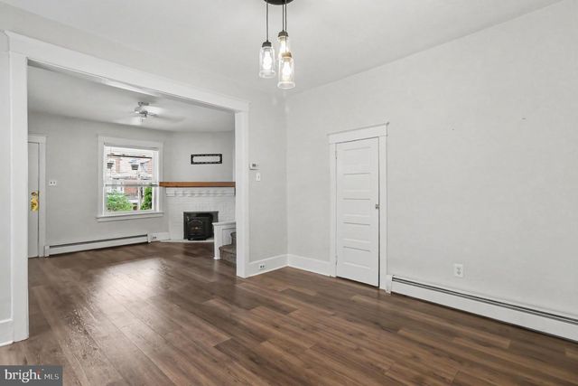 624 BRIDGE ST, Phoenixville, PA 19460