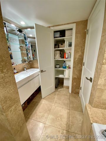 410 W 7th Street 1824, Tulsa, OK 74119