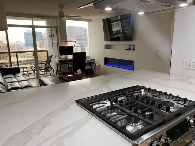 410 W 7th Street 1824, Tulsa, OK 74119