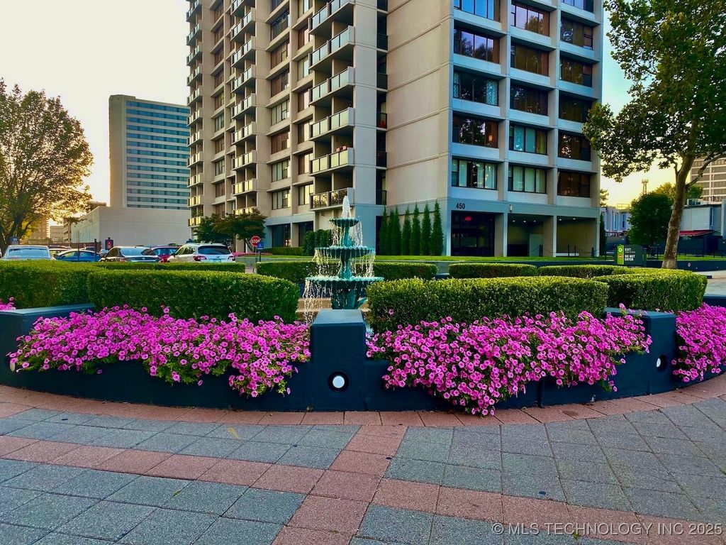 410 W 7th Street 1824, Tulsa, OK 74119