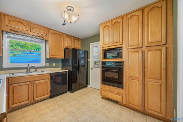 2311 Giles Drive, Huntsville, AL 35811